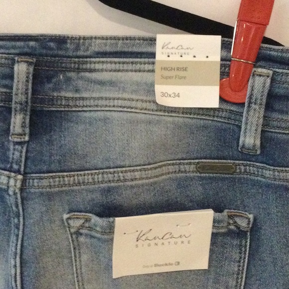 KanCan Double Button Distressed High Waist Super Flares from Buckle - Picture 5 of 6